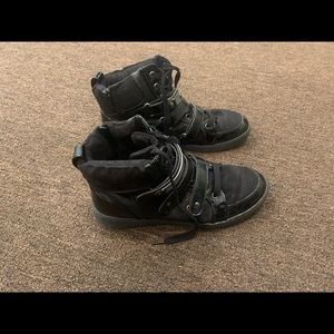 Black sneakers by call it spring warned twice